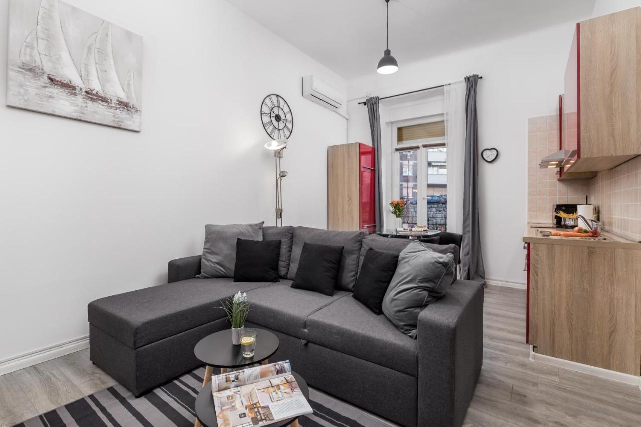 Wien Apartment Rijeka Luaran gambar