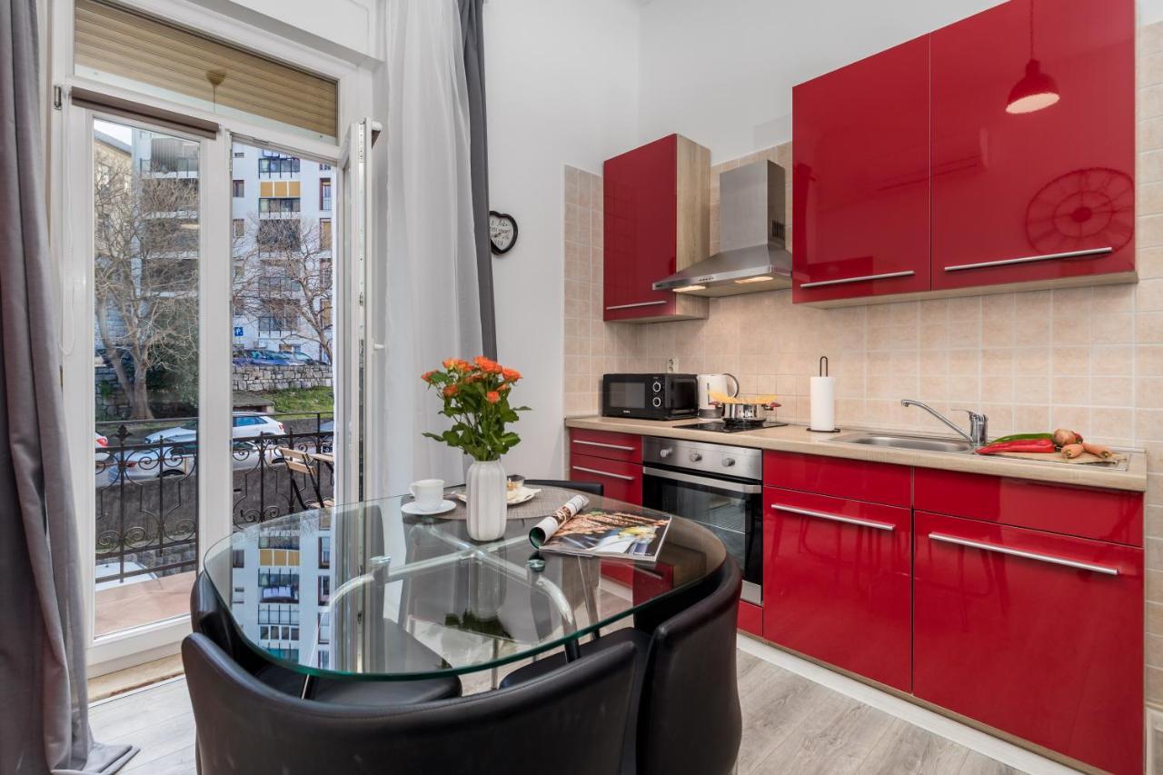 Wien Apartment Rijeka Luaran gambar