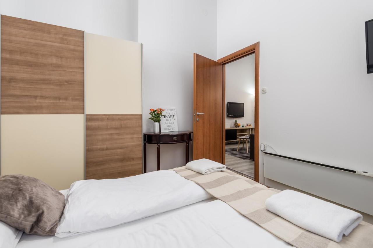 Wien Apartment Rijeka Luaran gambar
