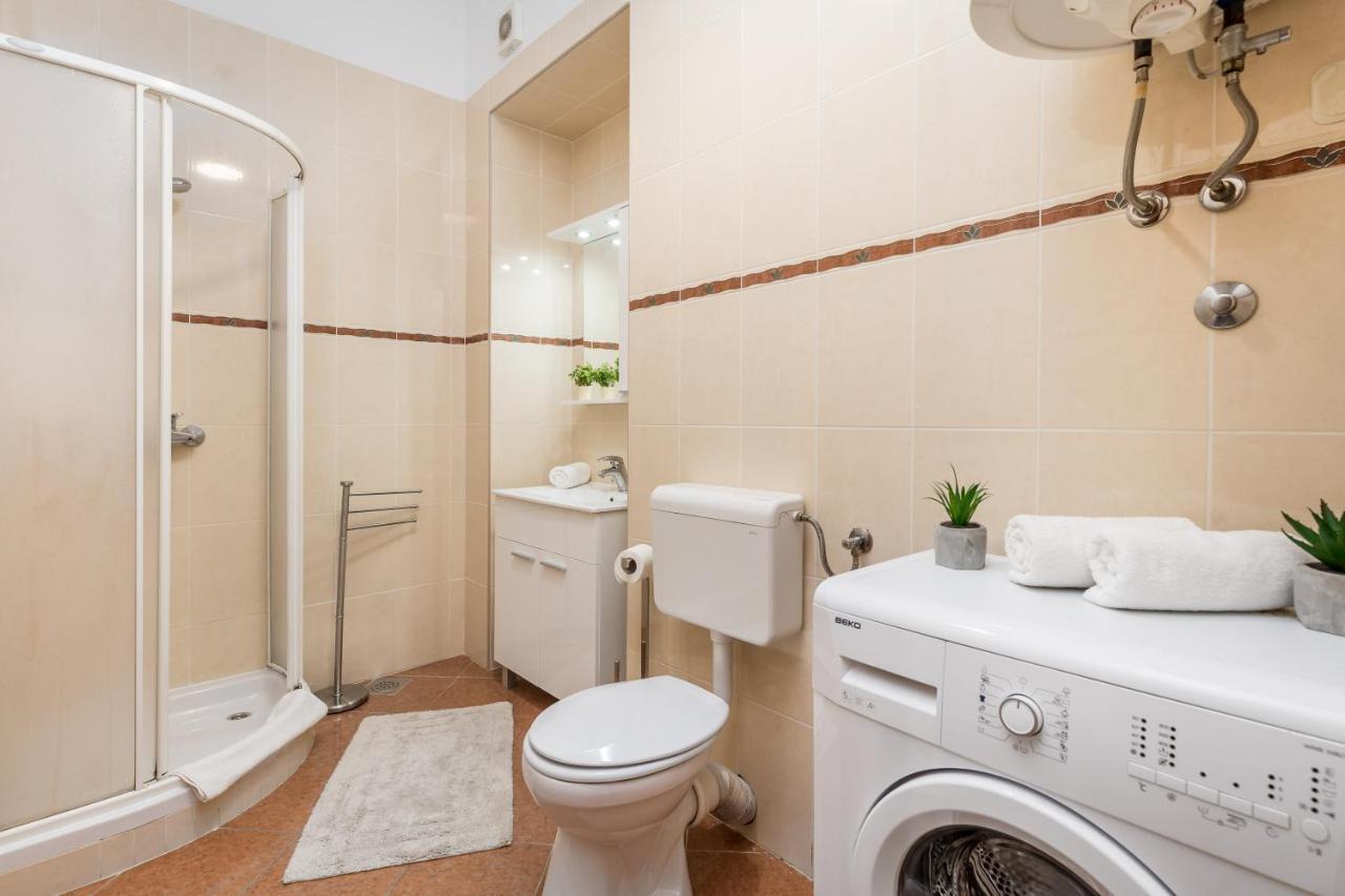 Wien Apartment Rijeka Luaran gambar