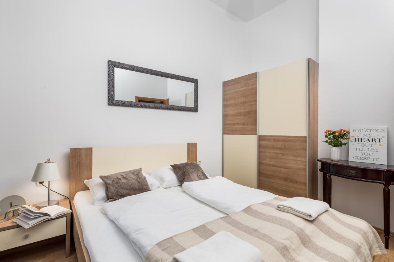 Wien Apartment Rijeka Luaran gambar